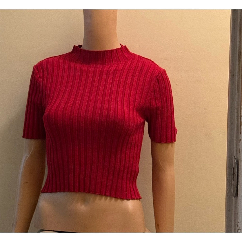 Forever 21 Red Ribbed Crop Top